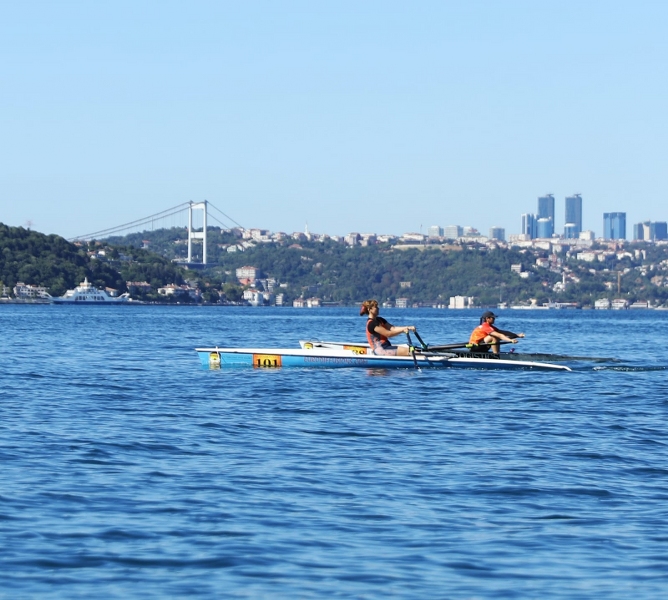 Boğaz’da Nostaljik Ve Eğlenceli Su Sporları Festivali